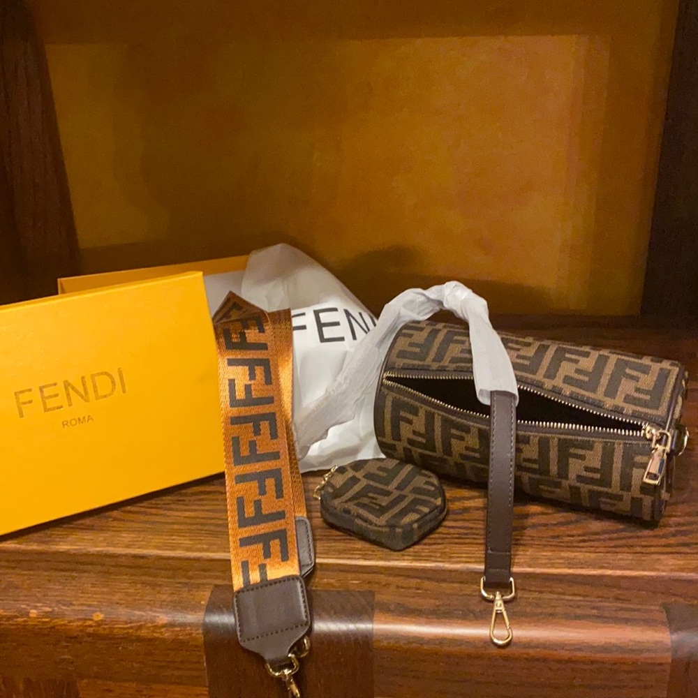 Fendi purse